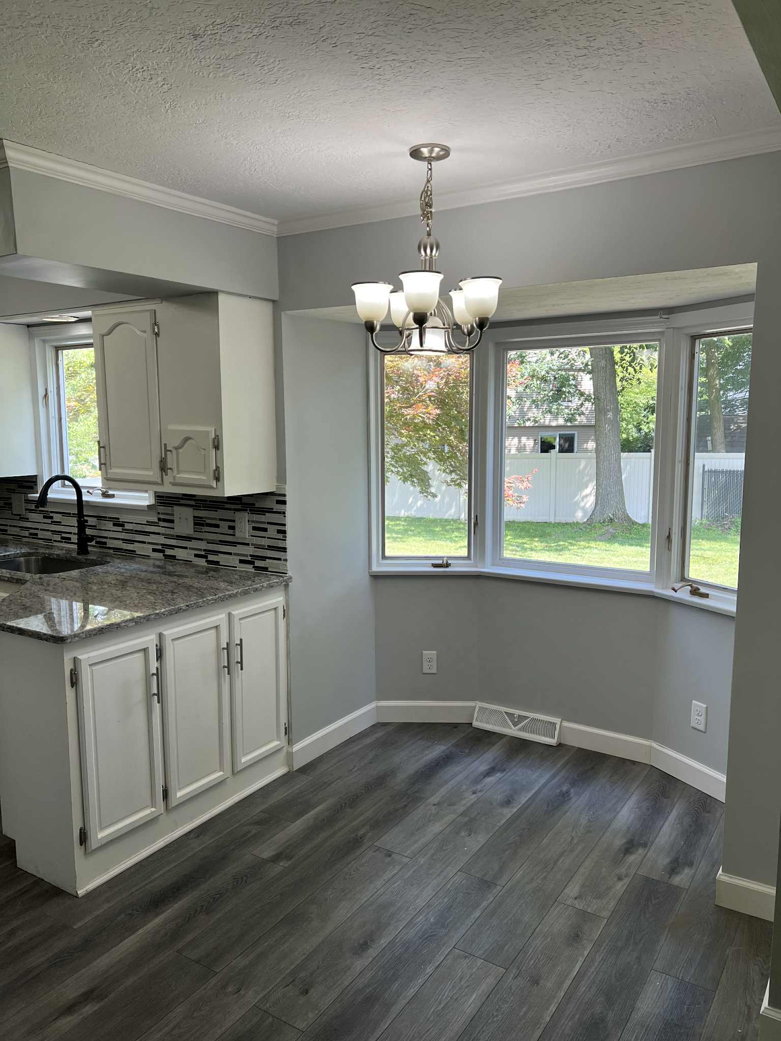 1541 Bobwhite Trail picture